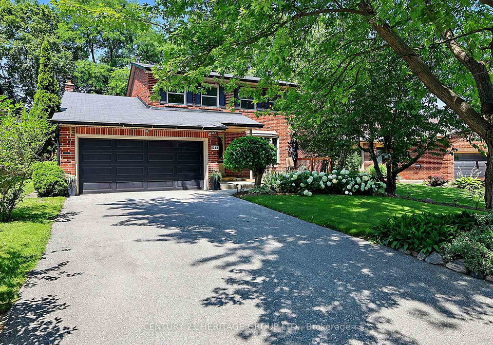 214-lancaster-avenue-newmarket-ontario-n13640904
