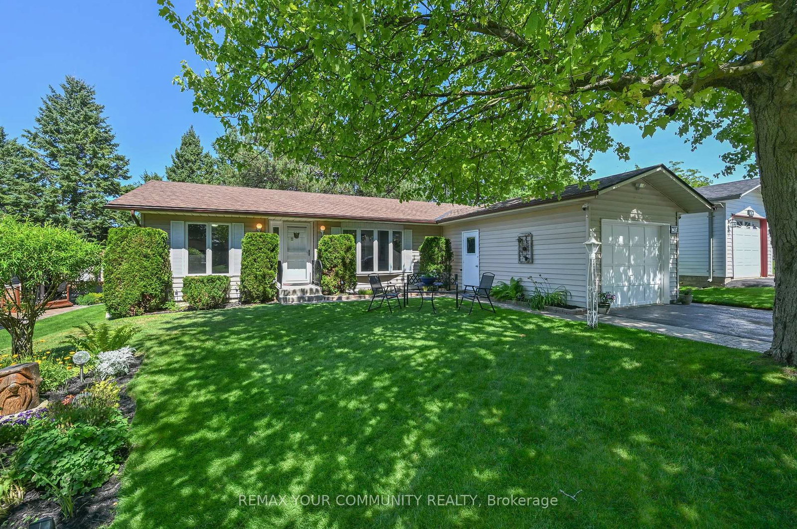 76-tecumseth-pines-drive-new-tecumseth-ontario-n13640924
