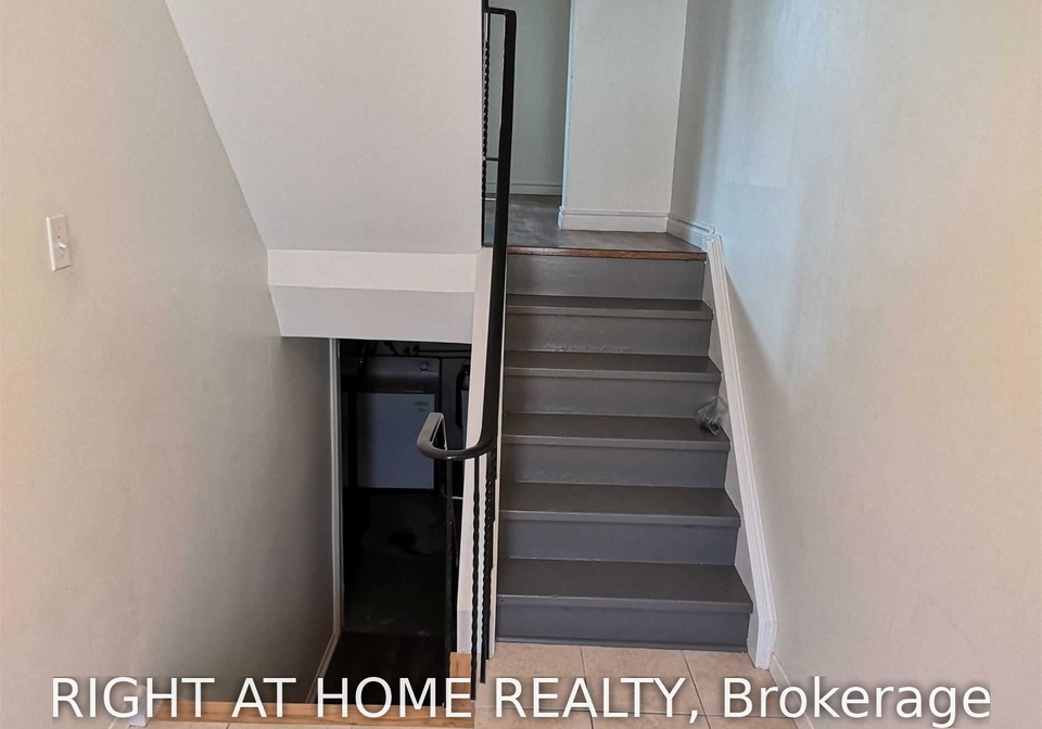 29-new-port-way-markham-ontario-n13641220