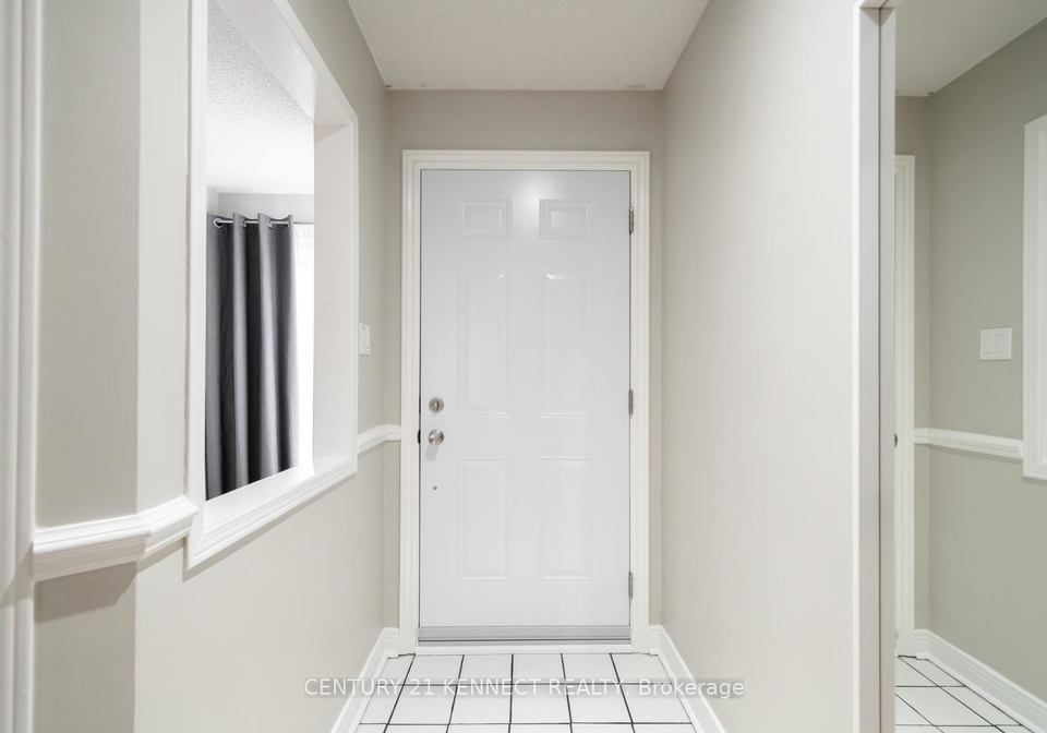 805-playter-crescent-newmarket-ontario-n13641232