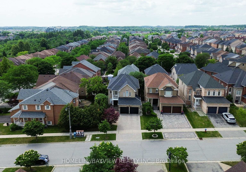 42-shadow-falls-drive-richmond-hill-ontario-n13641758