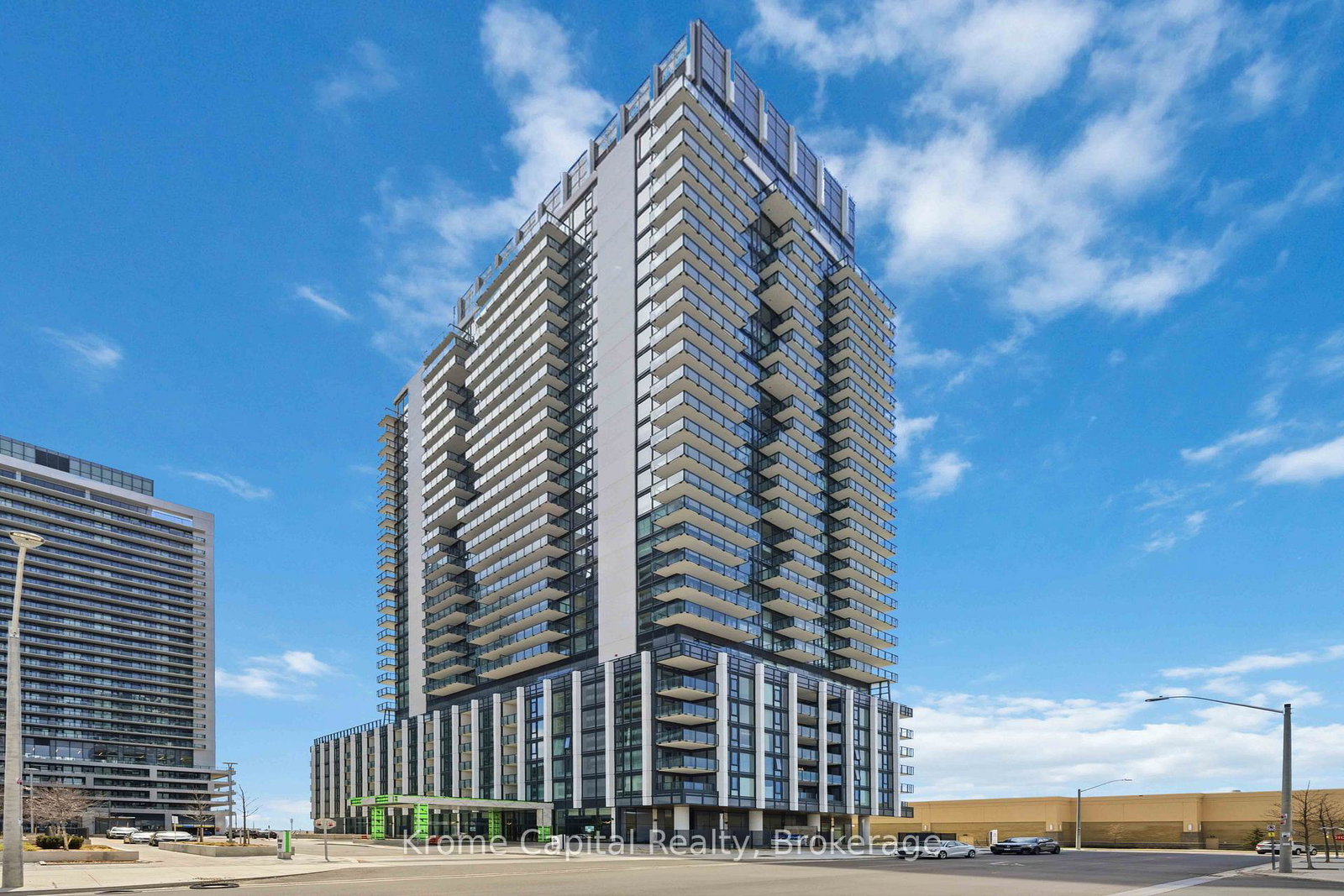 27-korda-gate-vaughan-ontario-n13641996