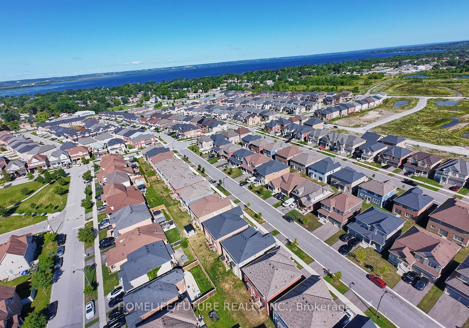 23-faimira-avenue-georgina-ontario-n13642204