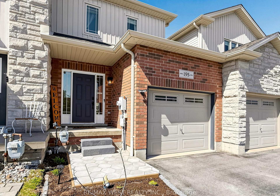 195-banting-crescent-essa-ontario-n13642274