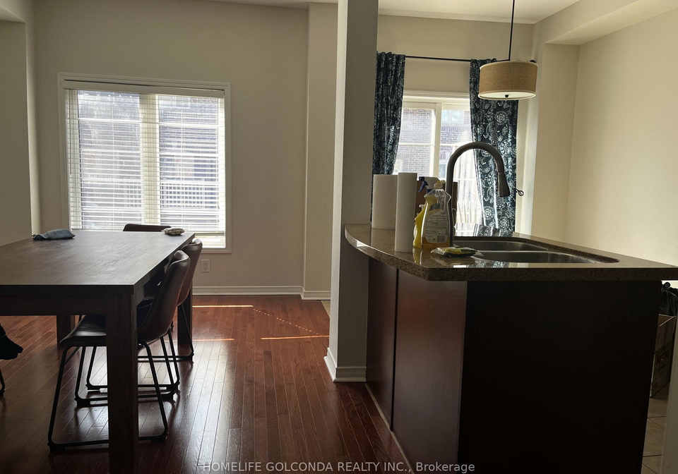 139-chapman-court-aurora-ontario-n13642394