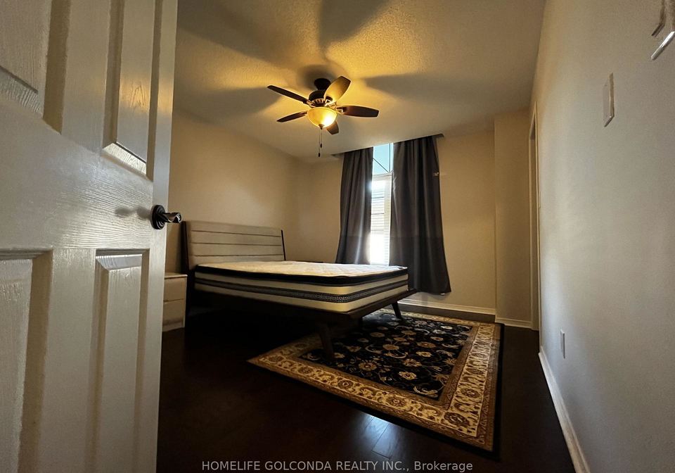 139-chapman-court-aurora-ontario-n13642394