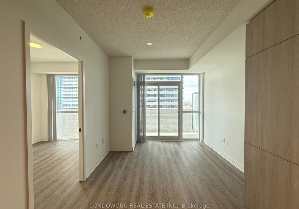 8-interchange-way-vaughan-ontario-n13642526