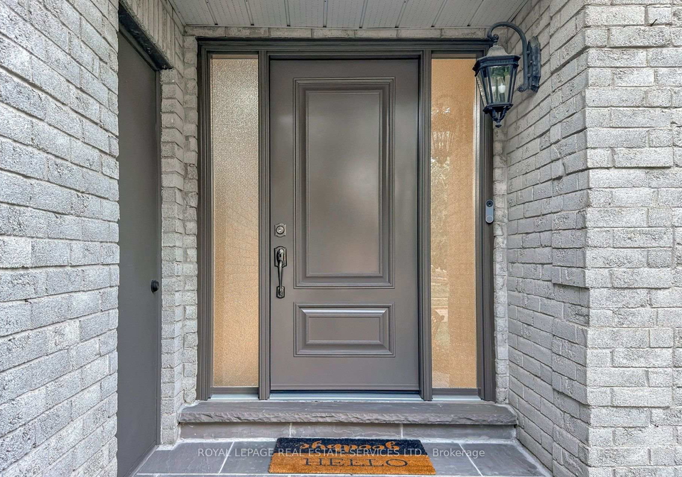 16-waterhouse-way-richmond-hill-ontario-n13643000