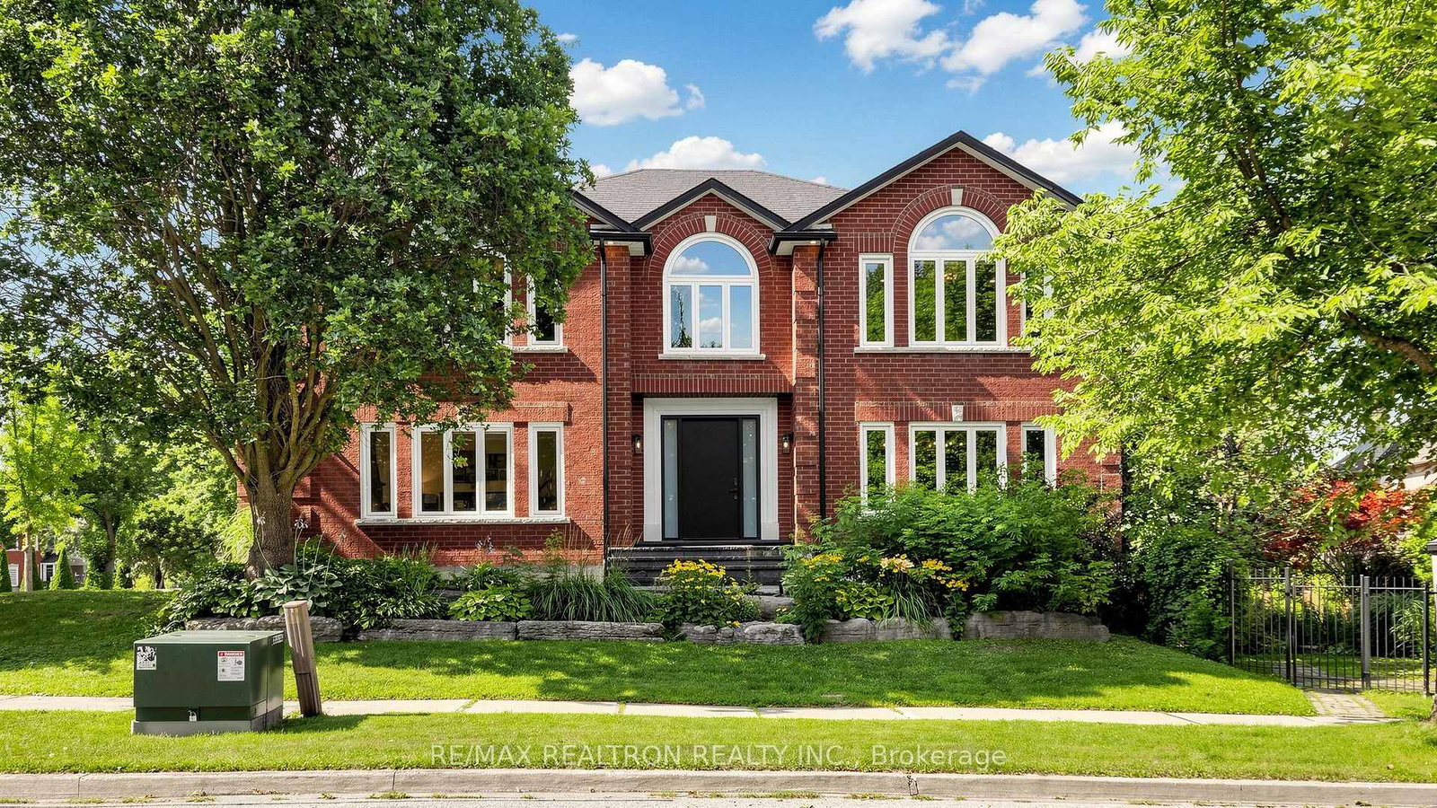 199-corner-ridge-road-aurora-ontario-n13643054