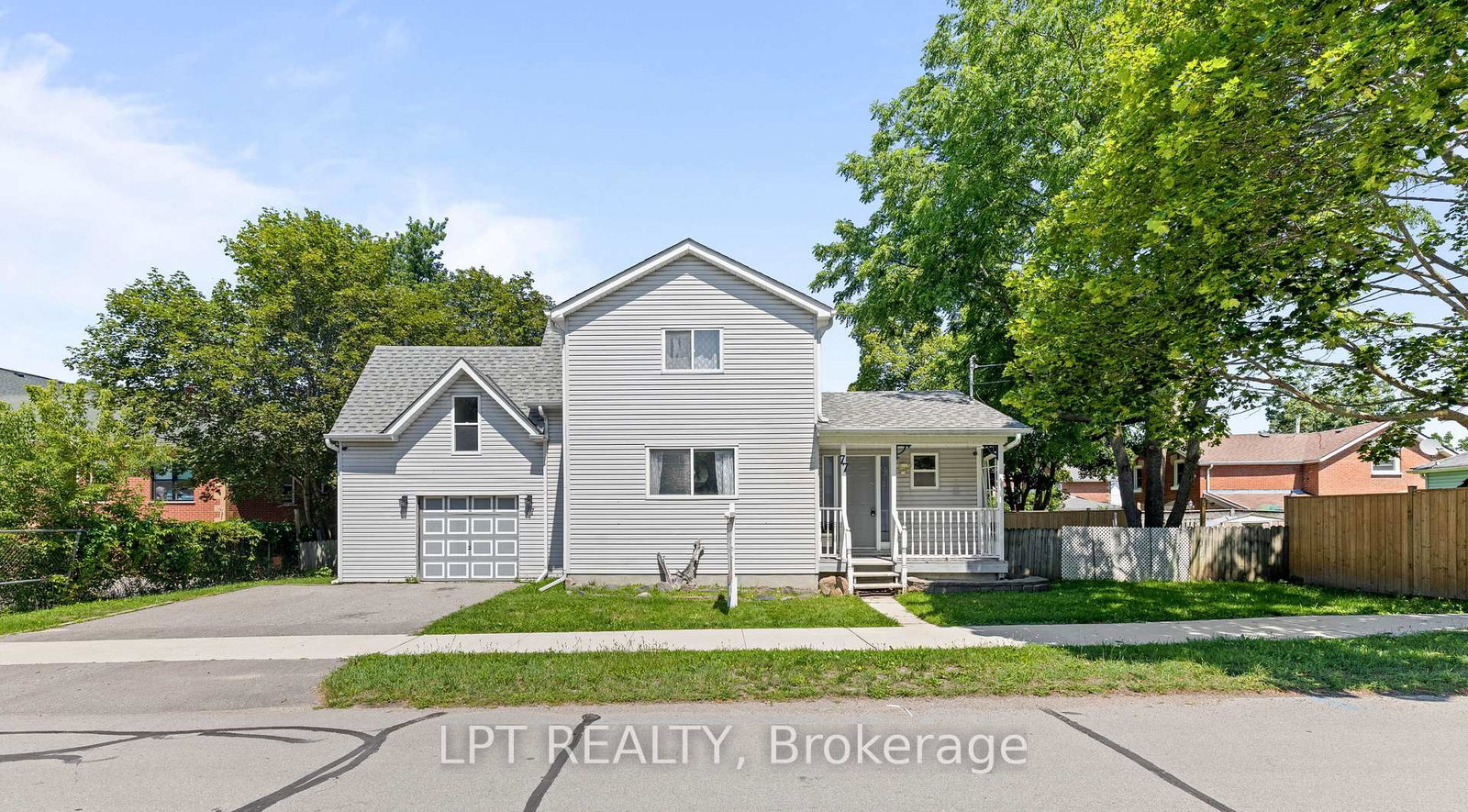 77-munro-st-west-street-w-brock-ontario-n13643396
