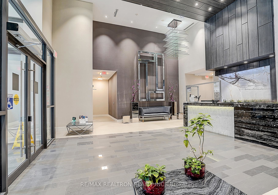 9191-yonge-street-richmond-hill-ontario-n13643714