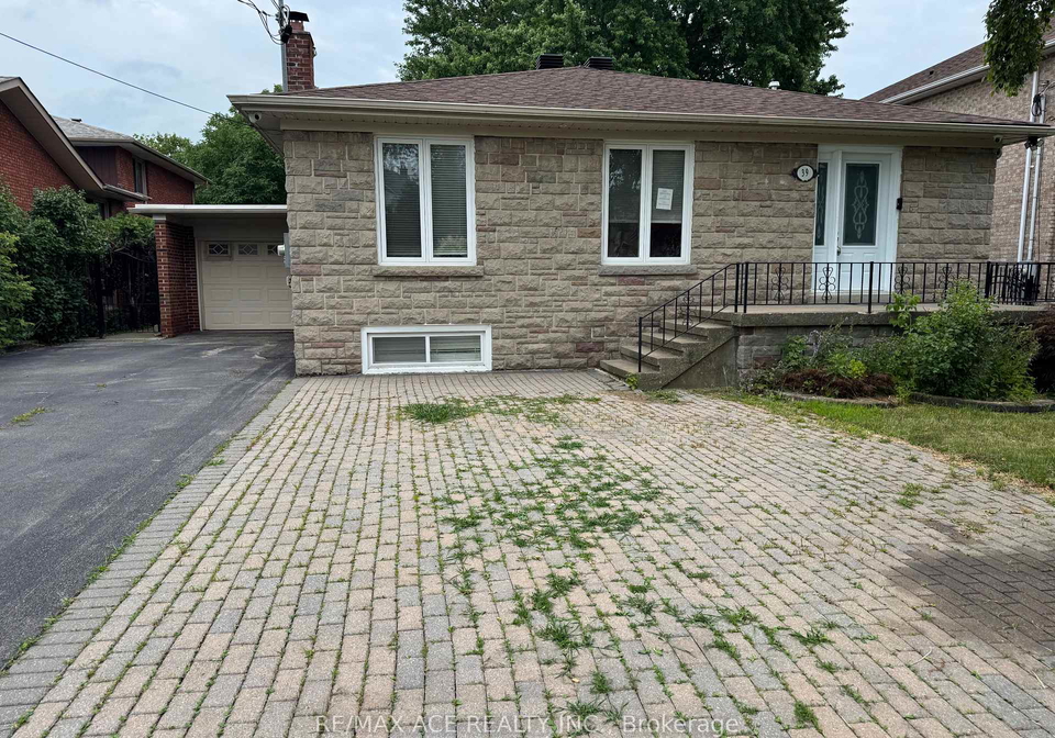 39-oak-avenue-richmond-hill-ontario-n13643840