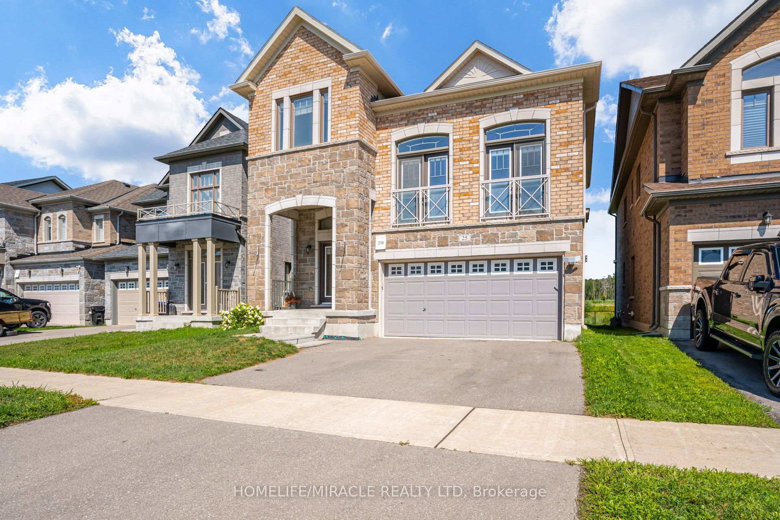 25-lorne-thomas-place-new-tecumseth-ontario-n13643940