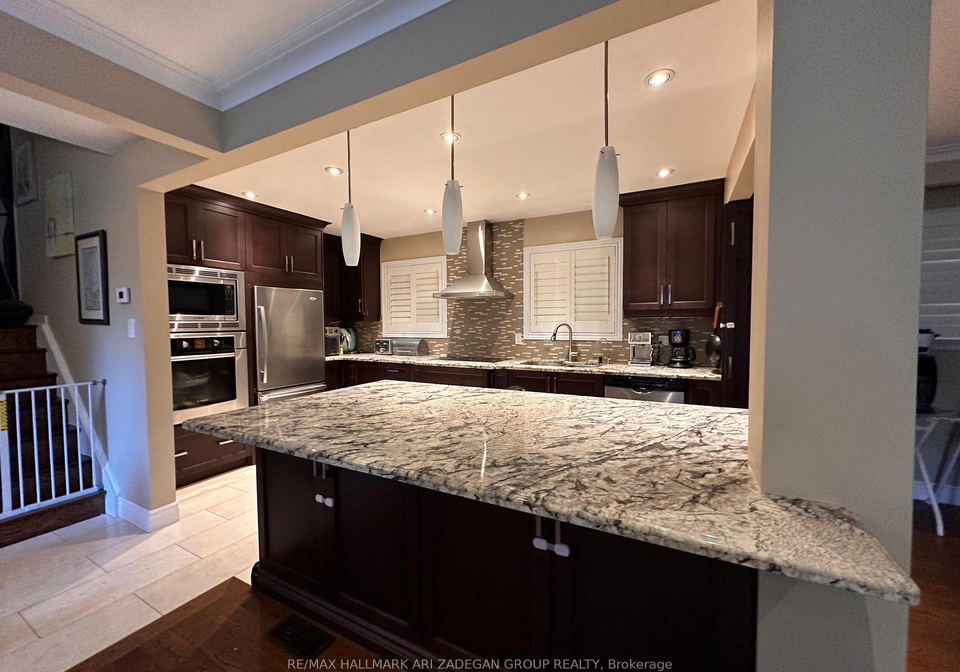 290-gretel-drive-richmond-hill-ontario-n13644390