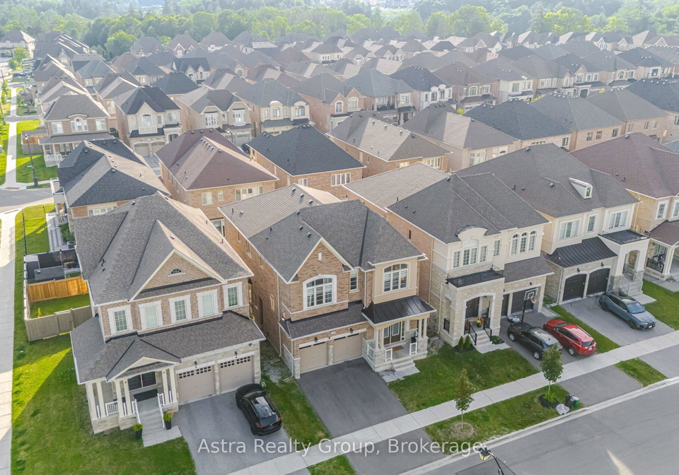 152-stormont-trail-vaughan-ontario-n13644394