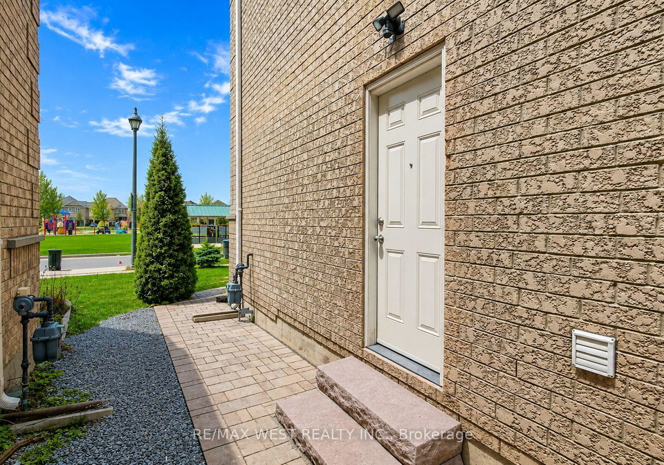 179-summerlyn-trail-bradford-west-gwillimbury-ontario-n13644672