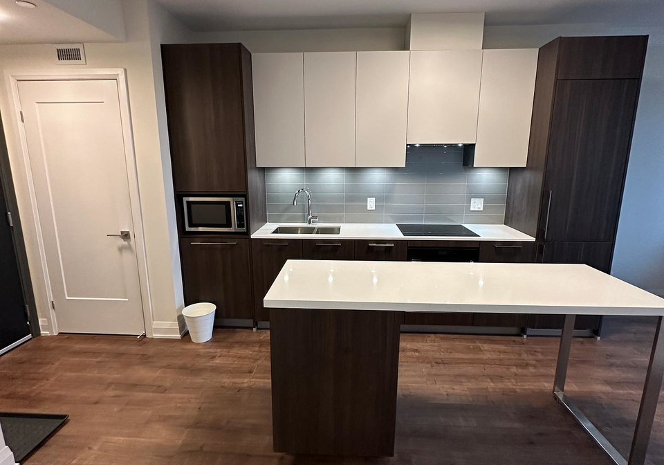 8-water-walk-drive-markham-ontario-n13645164