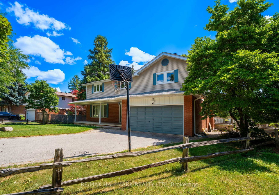 39-sunnywood-crescent-richmond-hill-ontario-n13645308