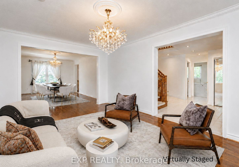 5-hyde-park-drive-richmond-hill-ontario-n13645590