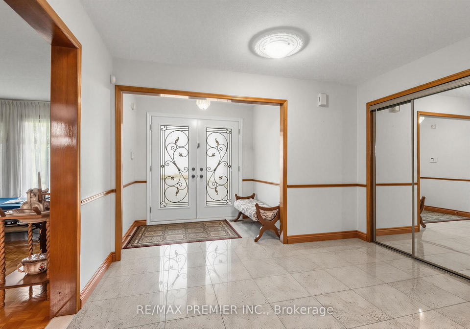 42-burgosa-court-vaughan-ontario-n13645668