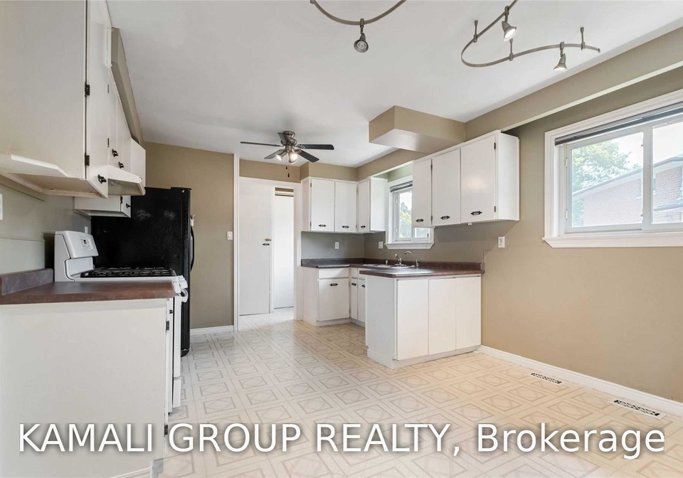 15-walter-avenue-newmarket-ontario-n13645896