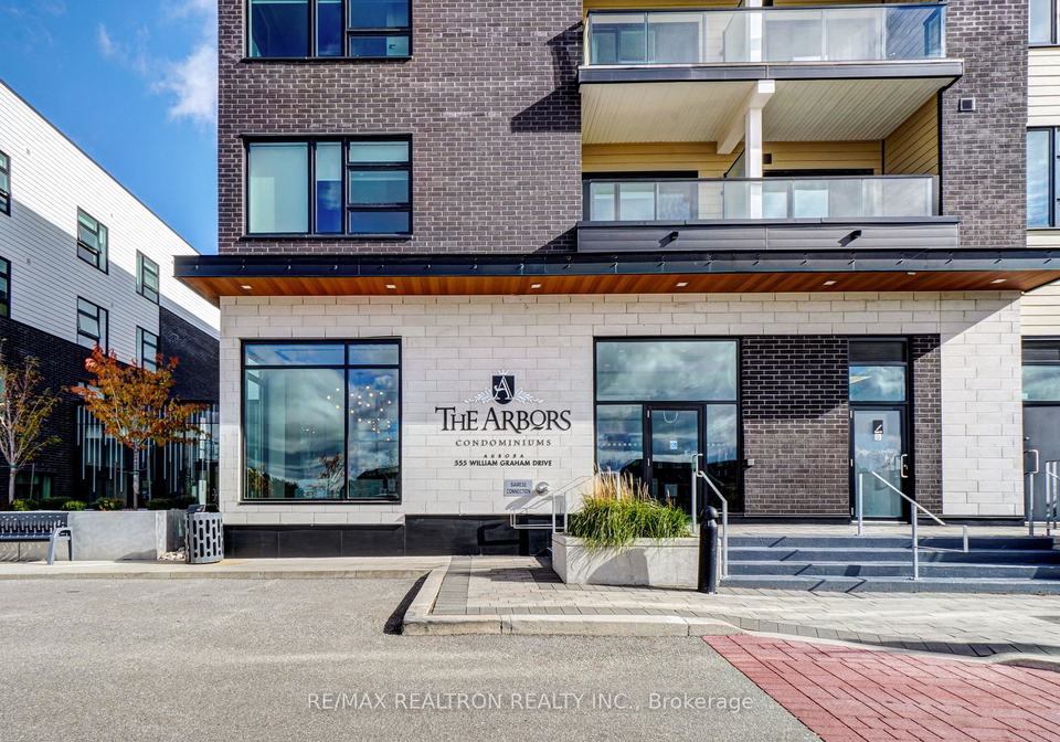555-william-graham-drive-aurora-ontario-n13645914