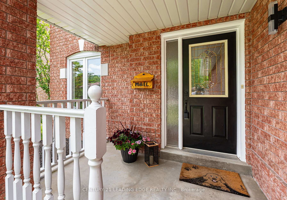 822-surin-court-newmarket-ontario-n13646234