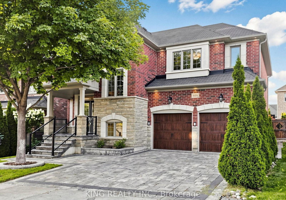 939-goring-circle-newmarket-ontario-n13646512