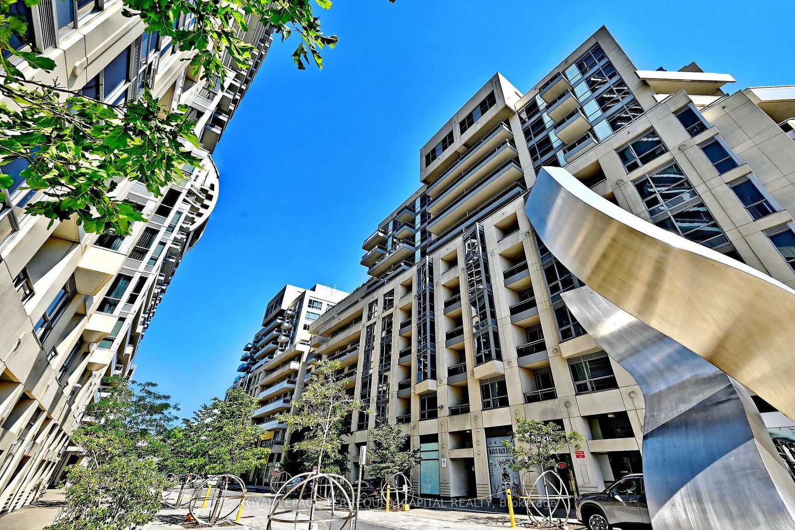 9199-yonge-street-richmond-hill-ontario-n13646544