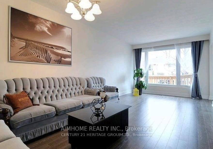 39-lindsay-avenue-newmarket-ontario-n13646550