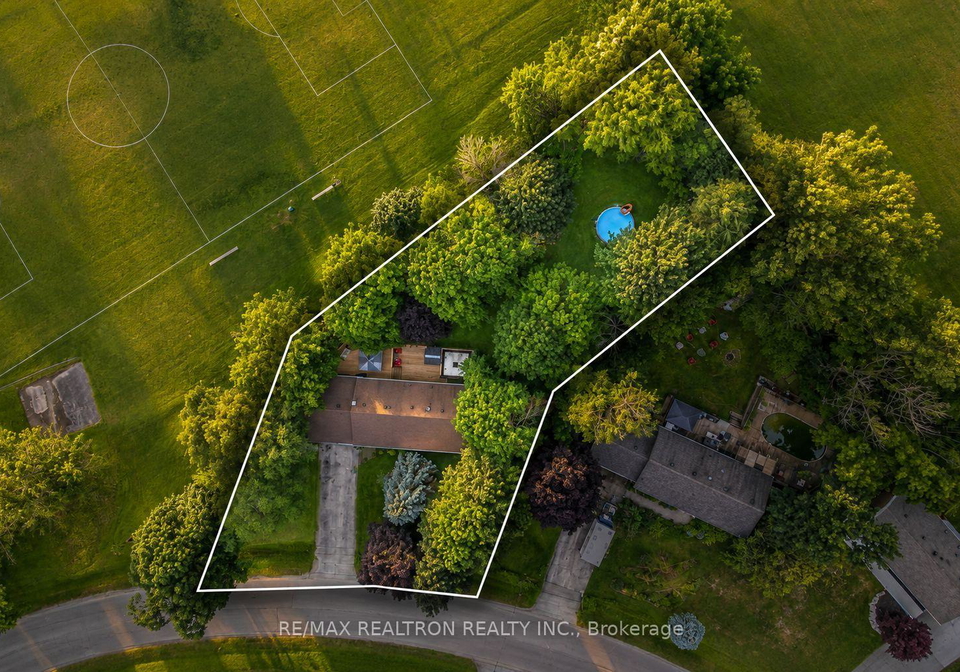 15-park-road-bradford-west-gwillimbury-ontario-n13646930