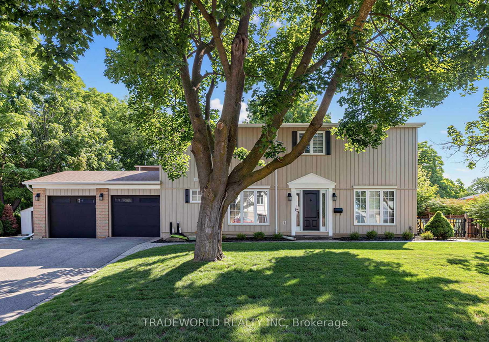 101-meadowbank-road-newmarket-ontario-n13647136