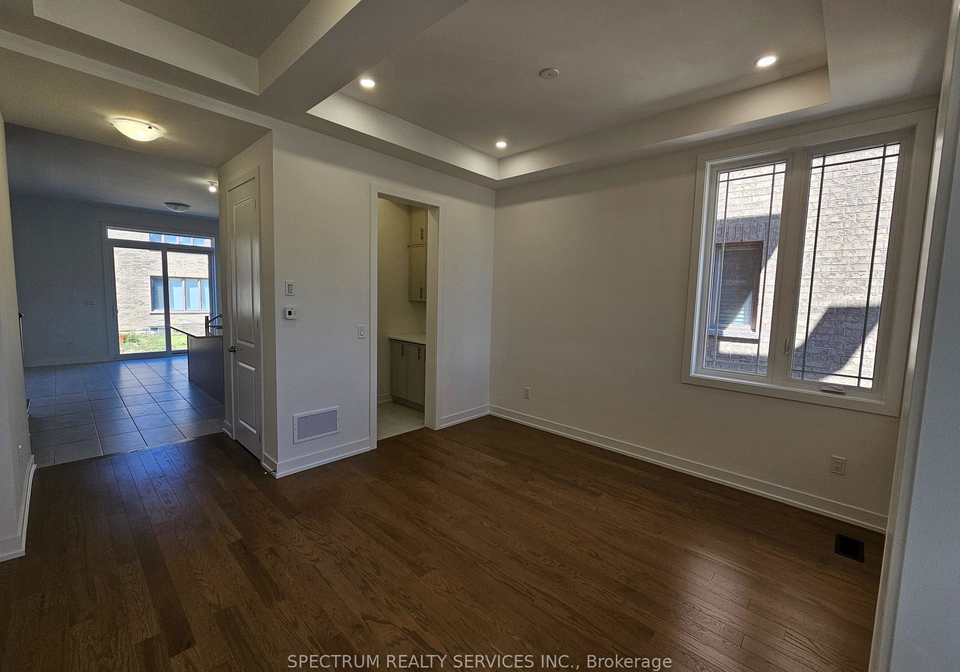 184-dog-wood-boulevard-east-gwillimbury-ontario-n13647274