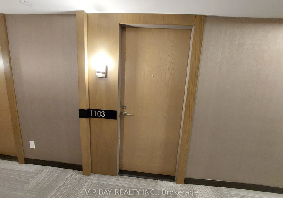 18-uptown-drive-markham-ontario-n13647370