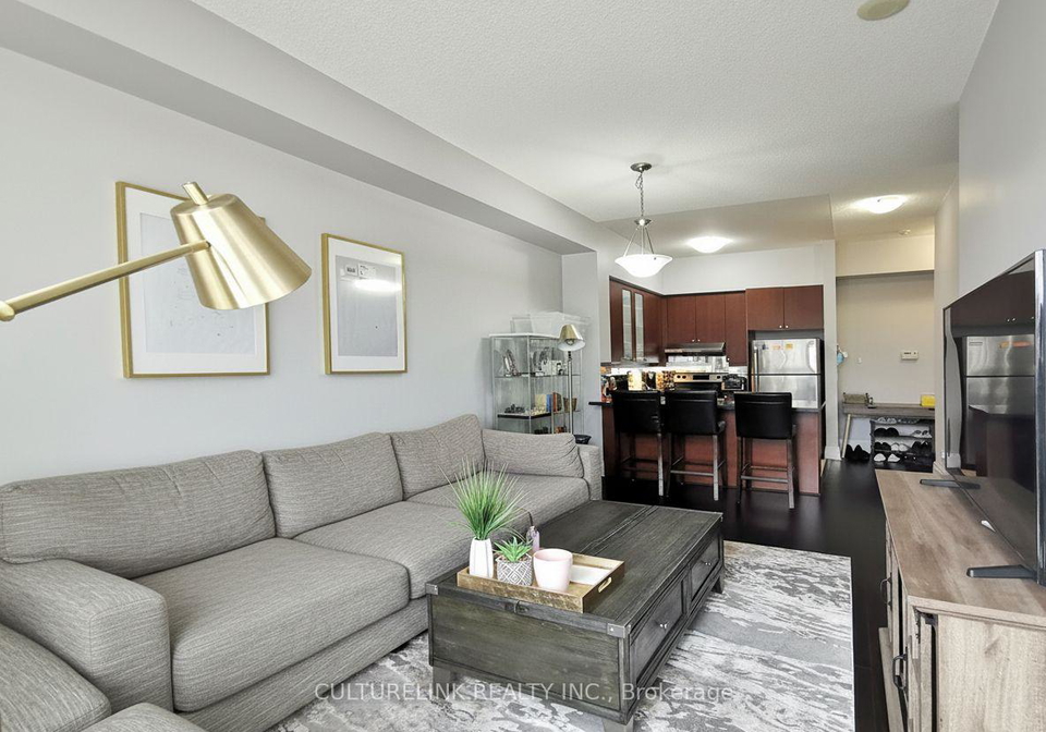 111-upper-duke-crescent-markham-ontario-n13647382