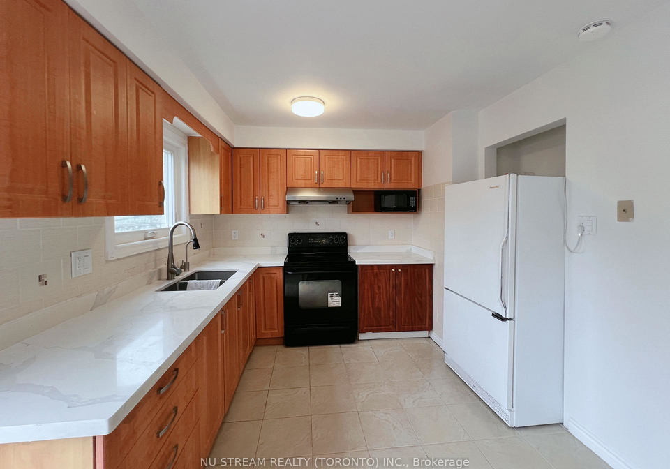 151-woodhall-road-markham-ontario-n13647388