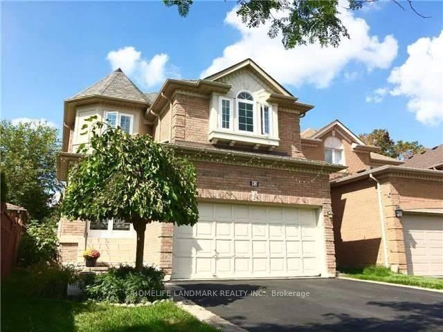 82-canyon-hill-avenue-richmond-hill-ontario-n13647502