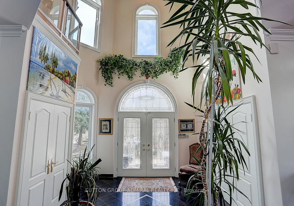 206-arnold-avenue-vaughan-ontario-n13647542