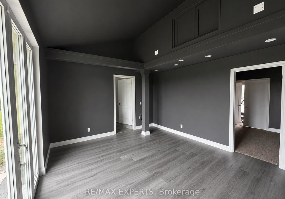 4509b-10-side-road-bradford-west-gwillimbury-ontario-n13647688
