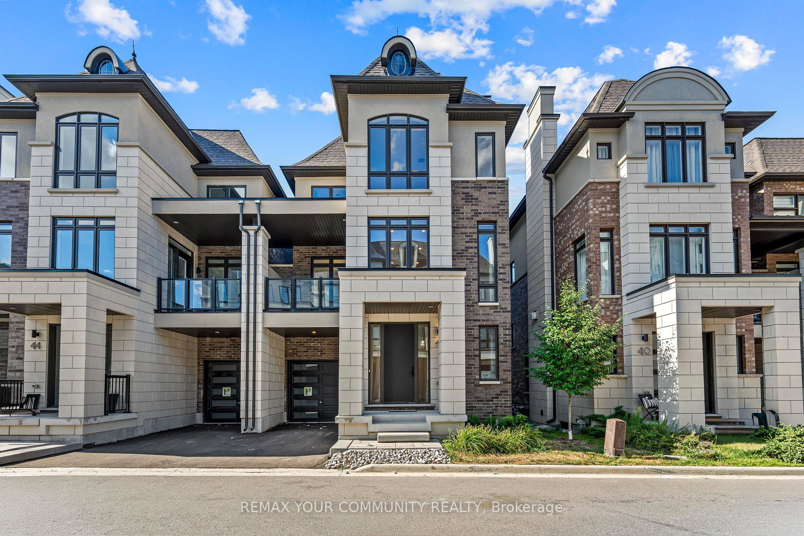 42-globemaster-lane-richmond-hill-ontario-n13647904