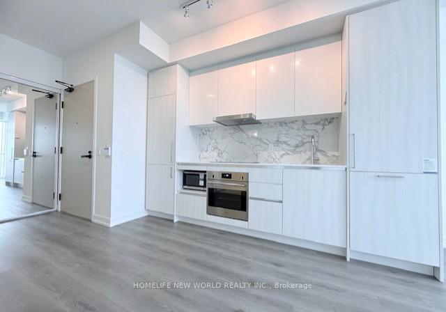 225-commerce-street-vaughan-ontario-n13648344