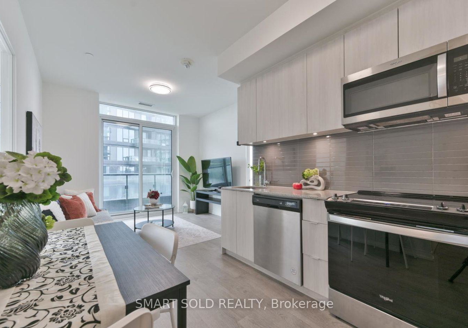 8868-yonge-street-richmond-hill-ontario-n13648370