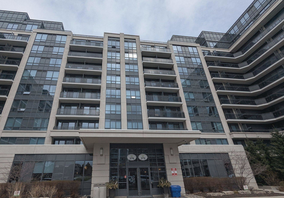 372-highway-7-e-richmond-hill-ontario-n13648426