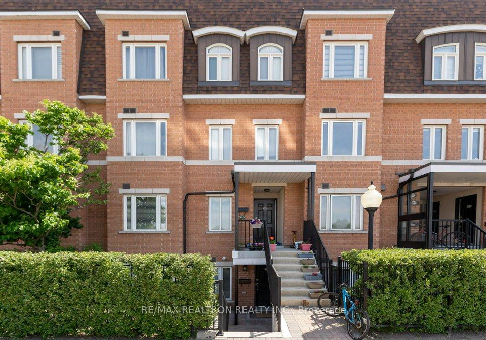 306-john-street-markham-ontario-n13648516