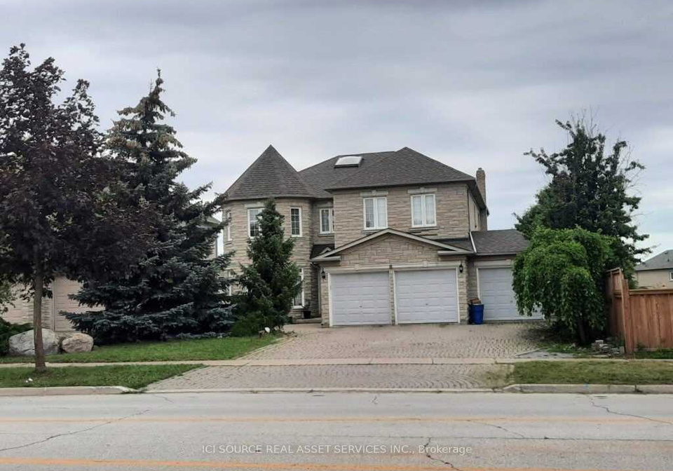 8-headford-avenue-richmond-hill-ontario-n13648582