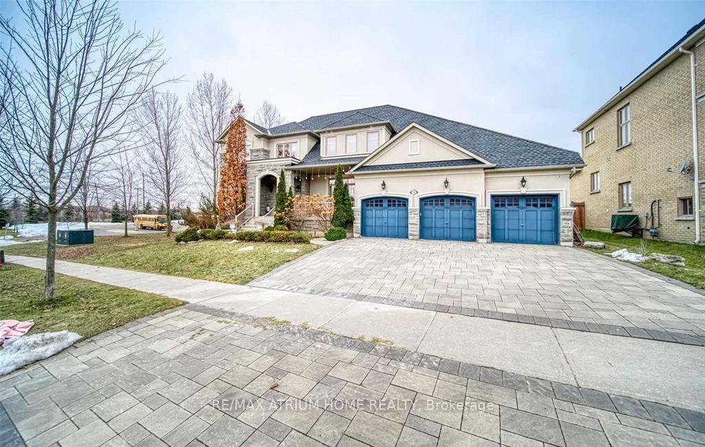 18-soleil-boulevard-aurora-ontario-n13648870