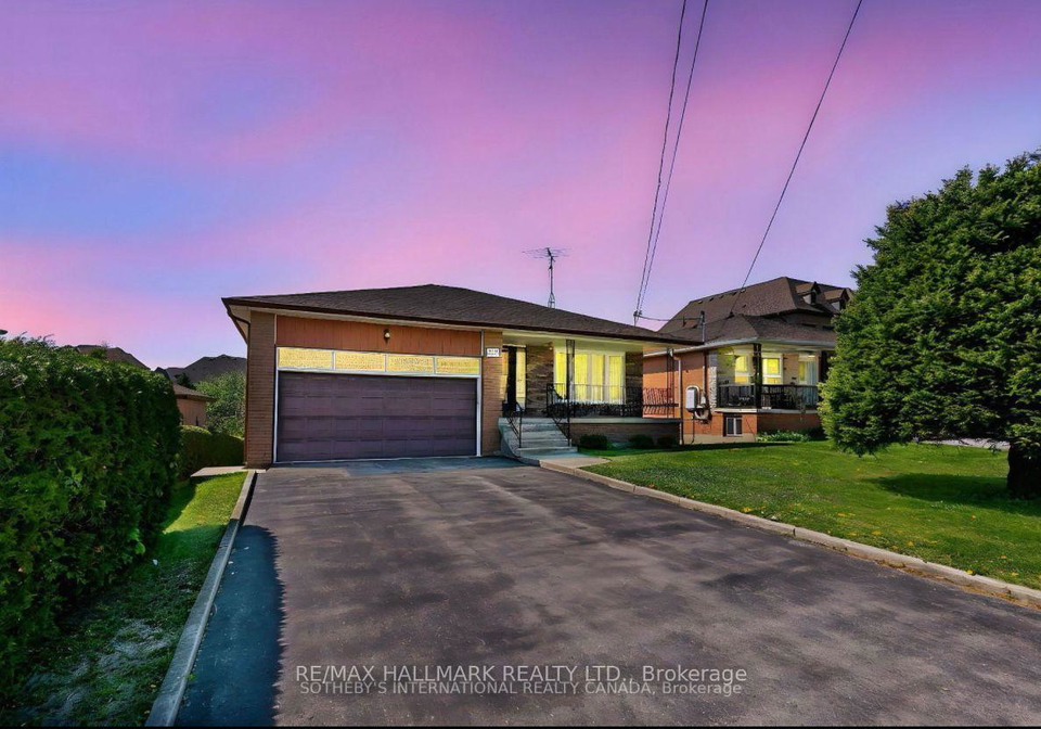 227-elgin-millsmain-floor-road-w-richmond-hill-ontario-n13648896
