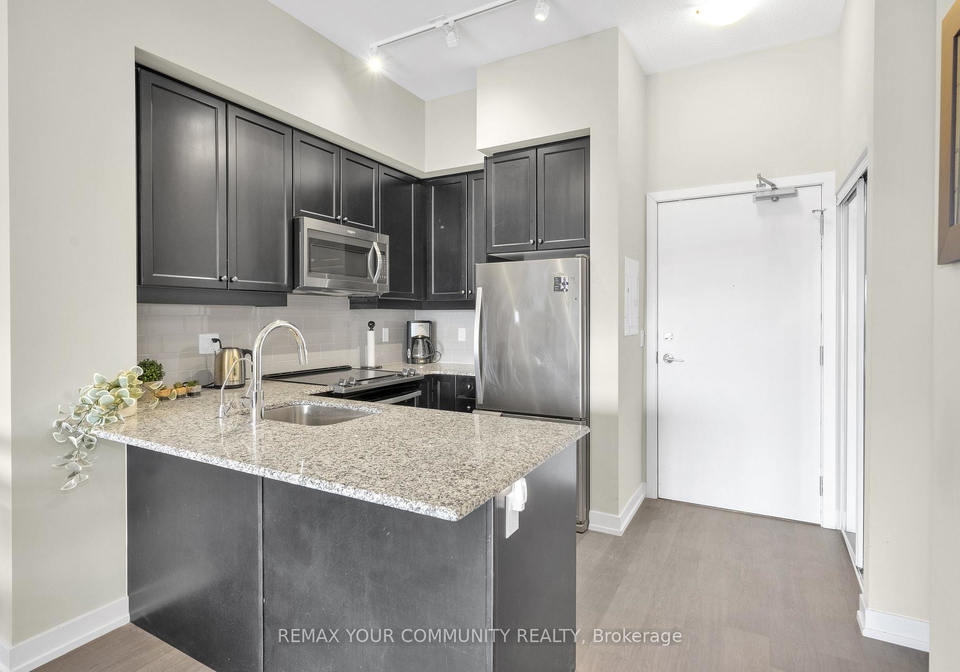 555-william-graham-drive-aurora-ontario-n13648950