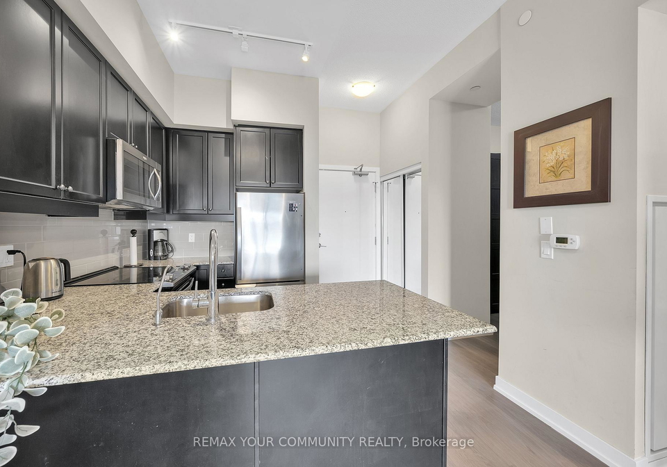 555-william-graham-drive-aurora-ontario-n13648950