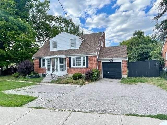 981-davis-drive-newmarket-ontario-n13648994